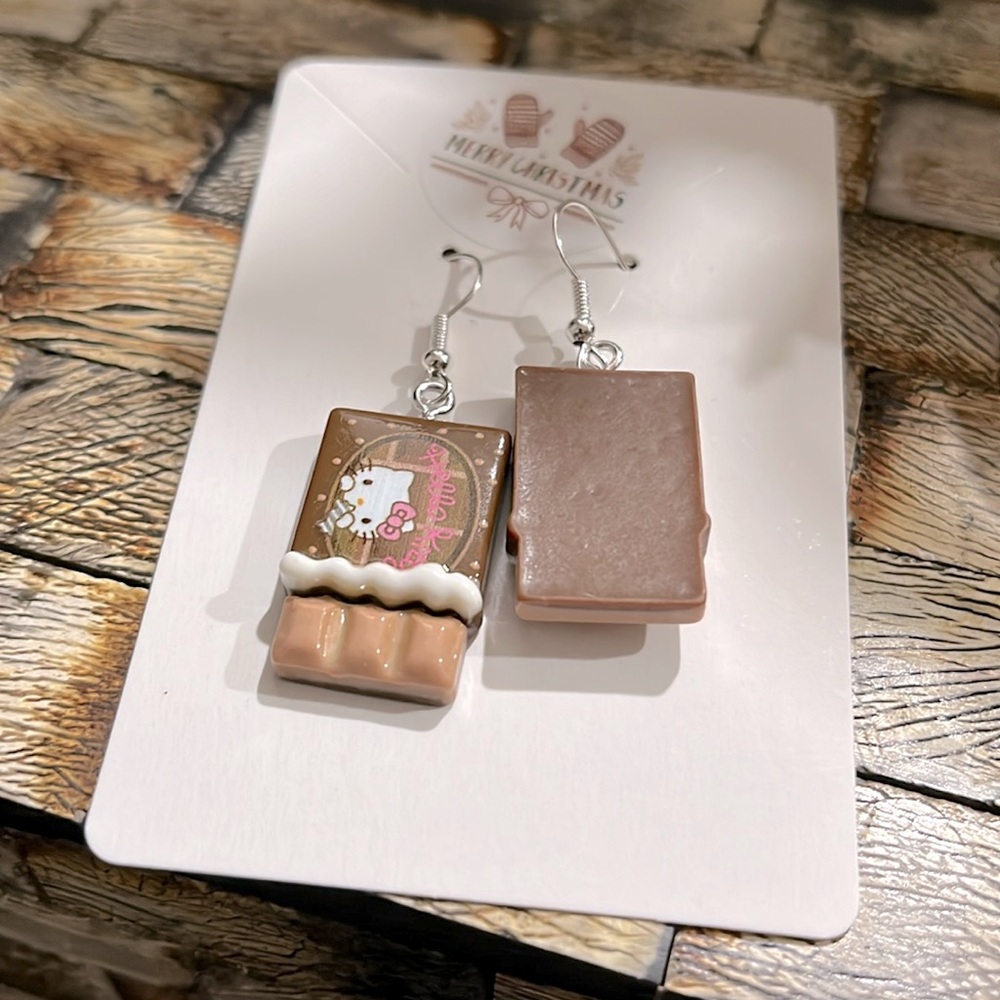 NWT HELLO KITTY Chocolate Earrings - Hypoallergenic - Picture 4 of 6